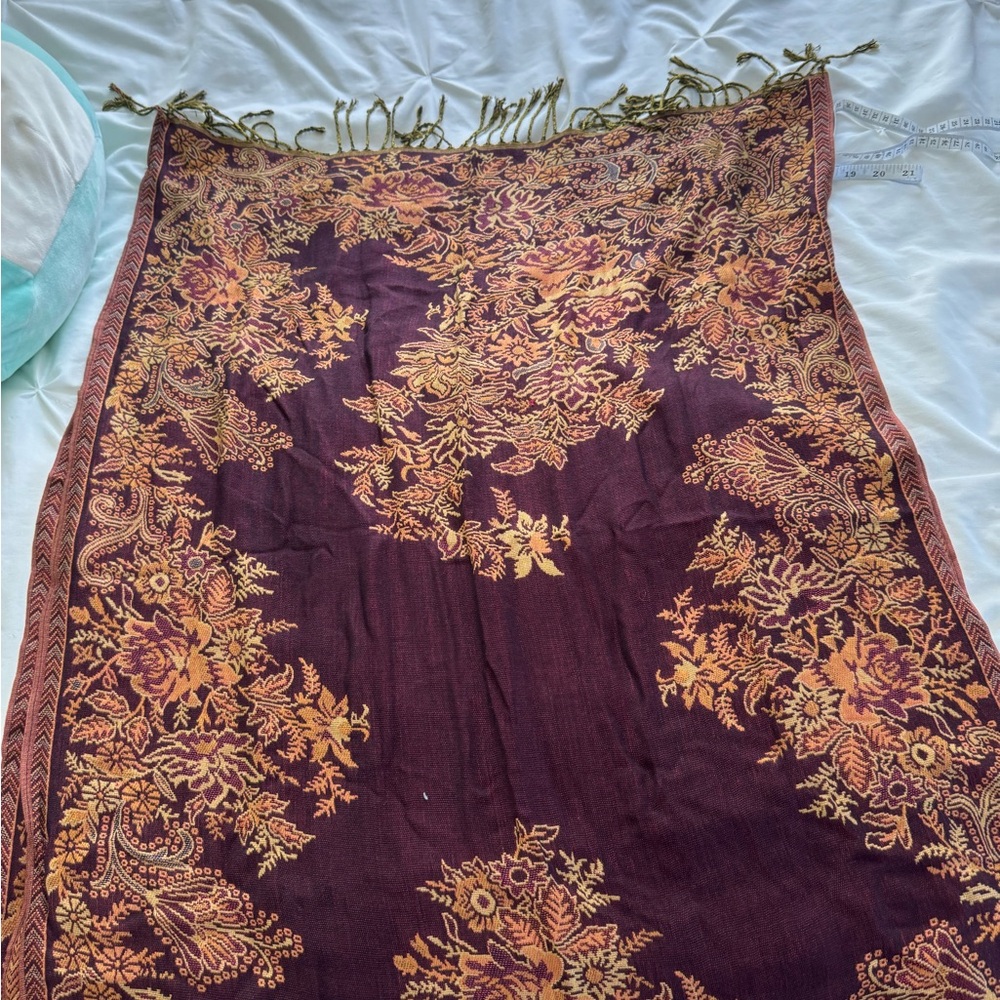 Floral Patterned Scarf - Picture 3 of 3